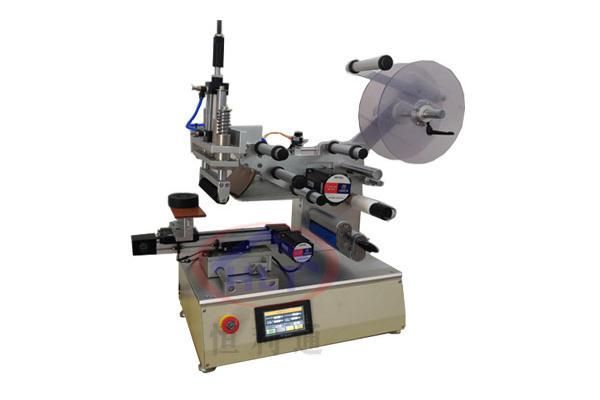 介紹貼標機工作時標簽不同步的問題